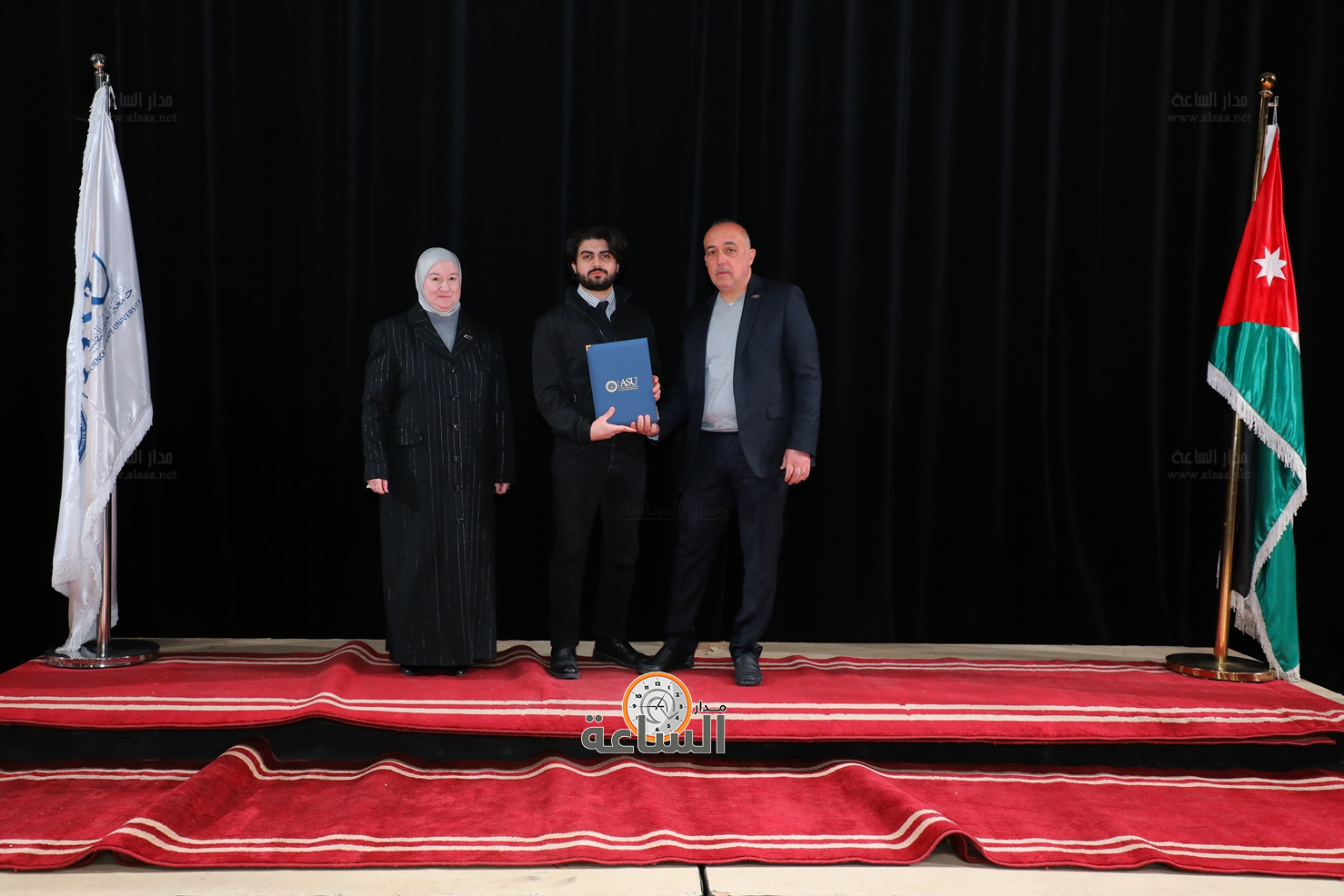 Madar Al-Saa Images 0.0019352225553410651