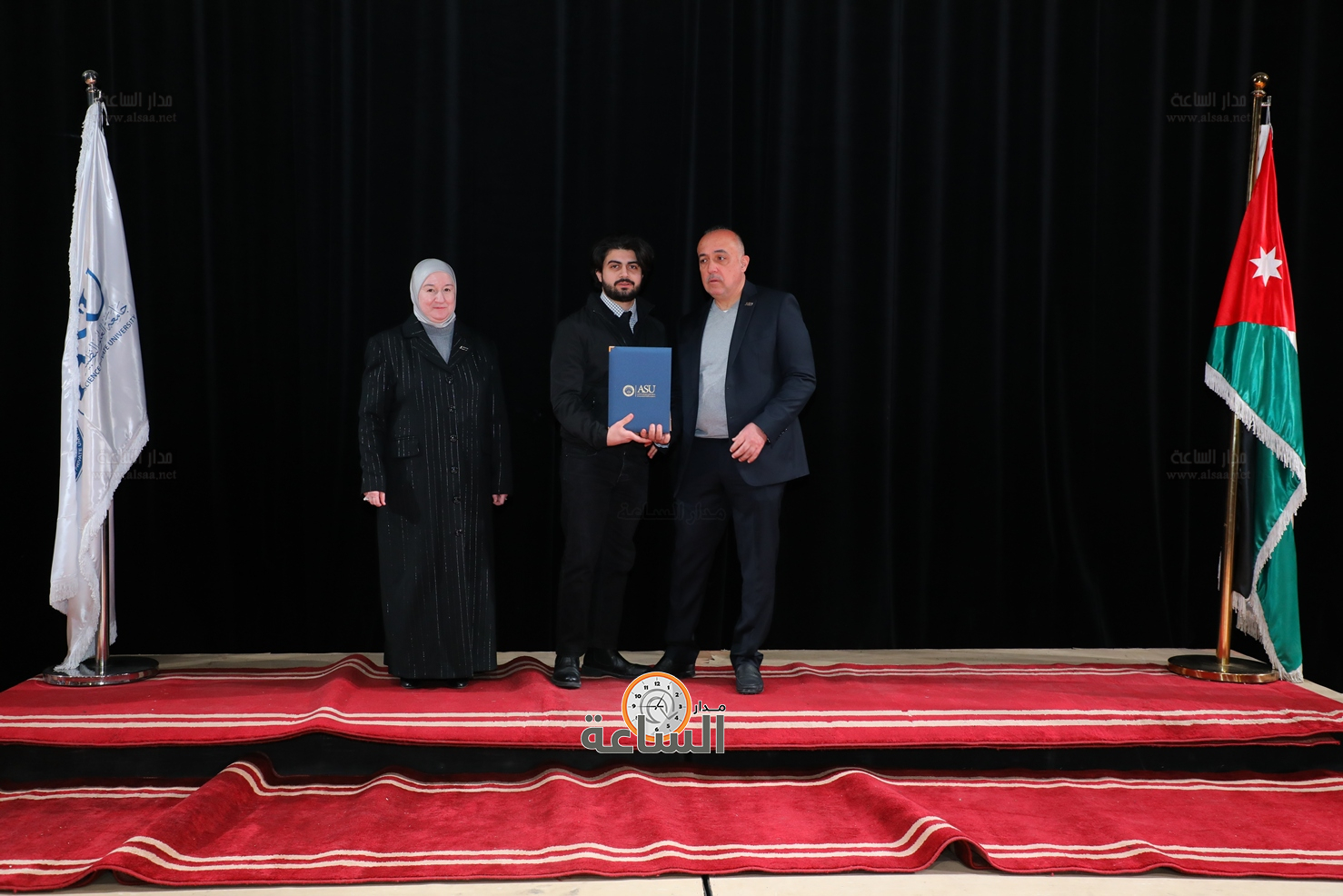 Madar Al-Saa Images 0.8484763990201944