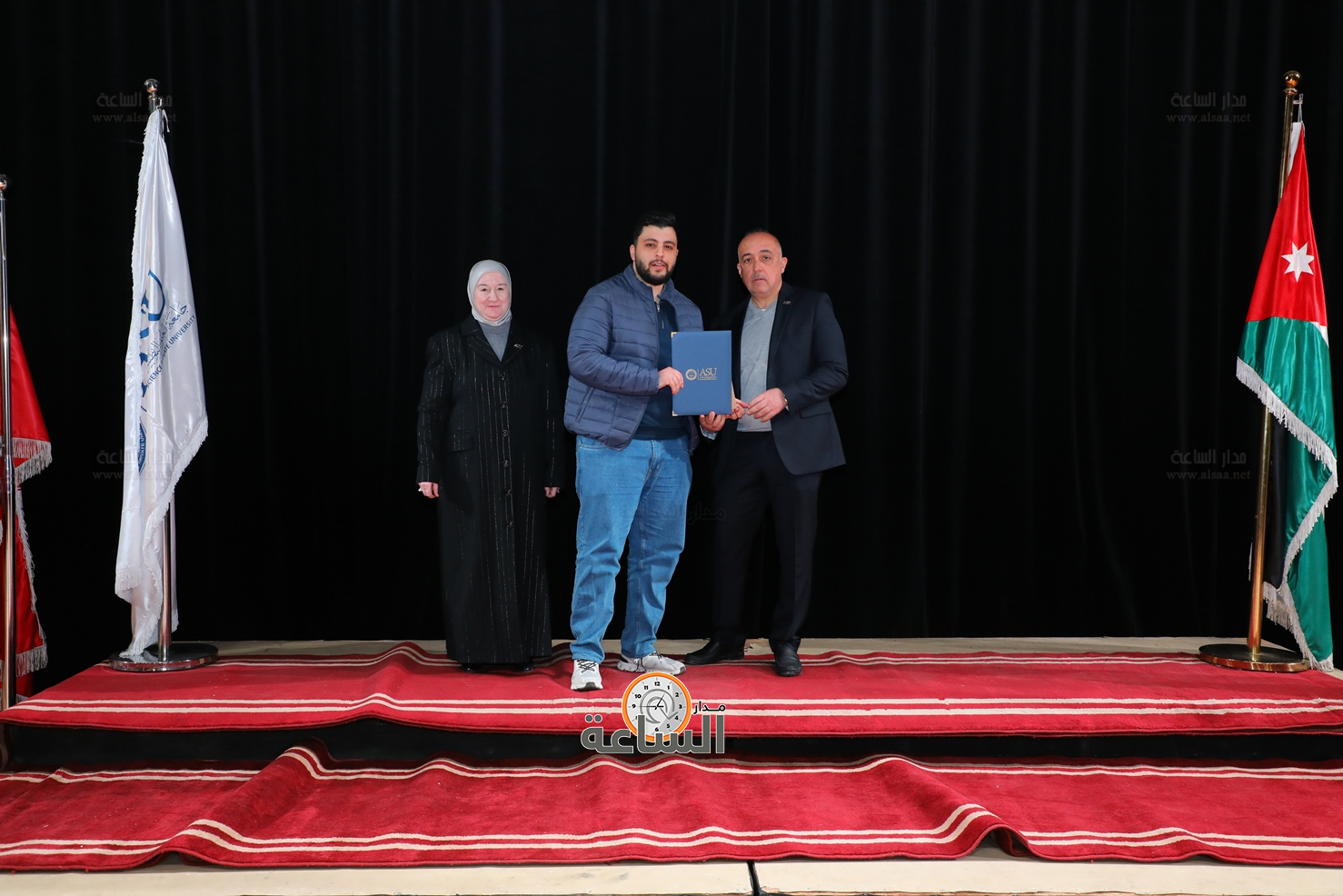 Madar Al-Saa Images 0.16463452914970467