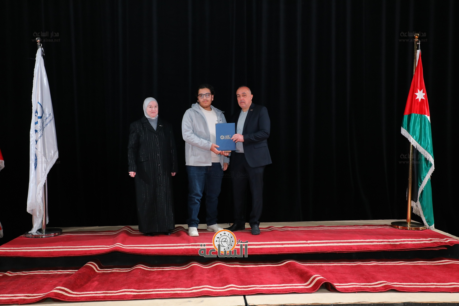 Madar Al-Saa Images 0.8263006159494959