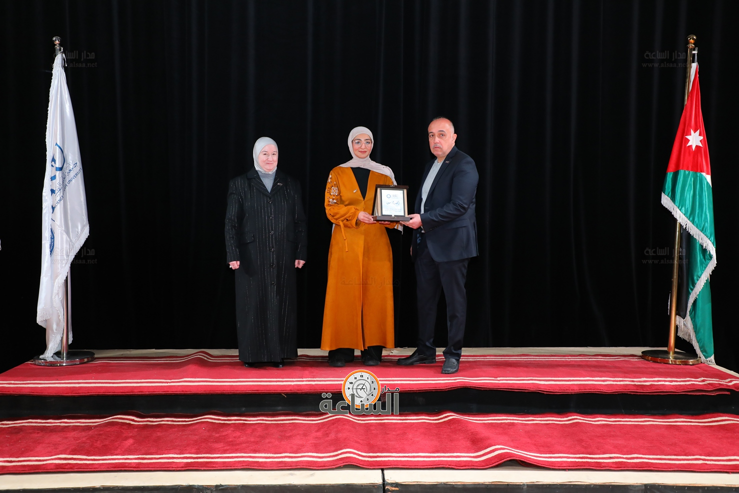 Madar Al-Saa Images 0.8511323498279288