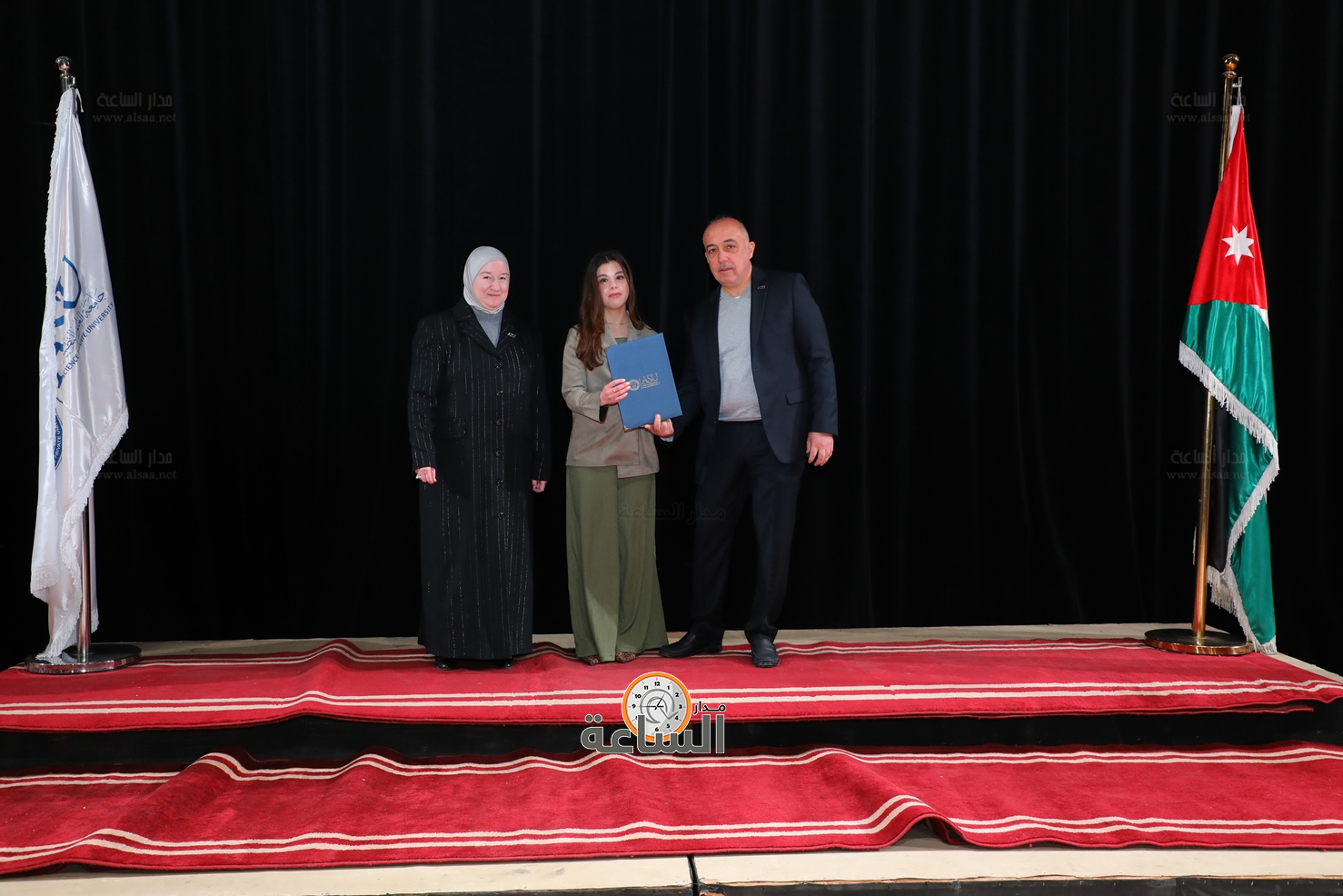 Madar Al-Saa Images 0.7995137845268485