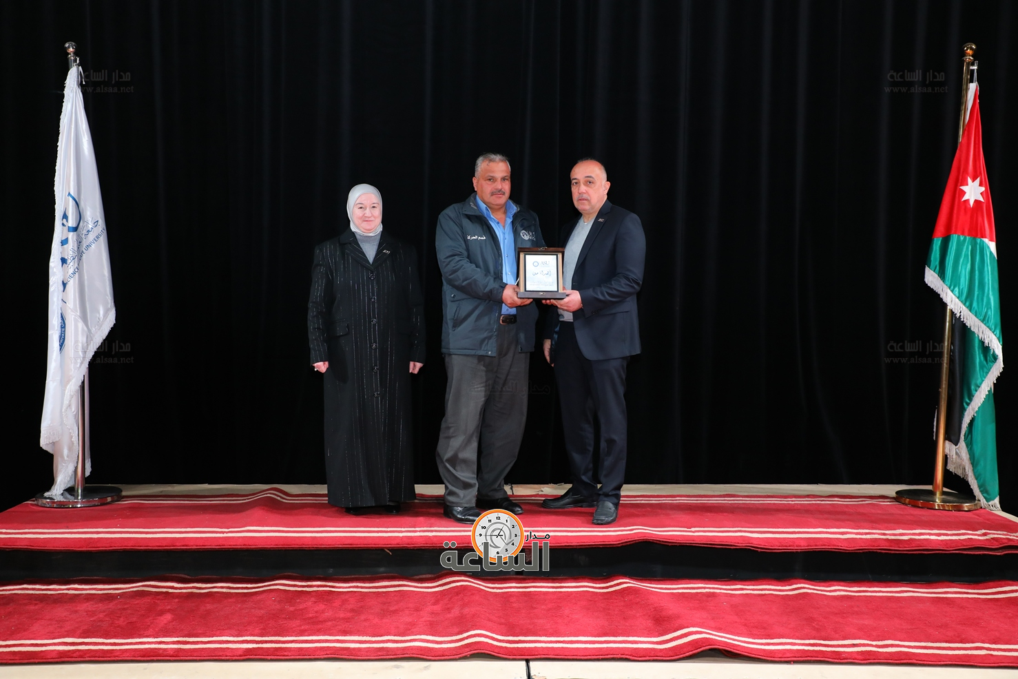 Madar Al-Saa Images 0.2619496908554326