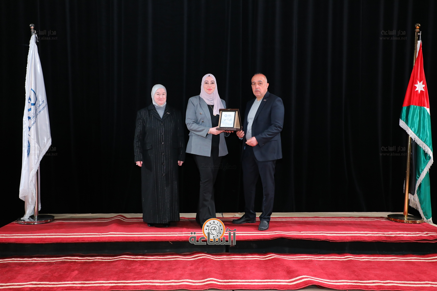 Madar Al-Saa Images 0.18756395115391244