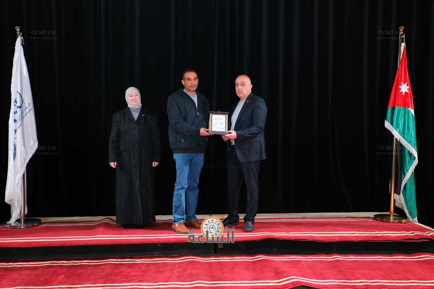 Madar Al-Saa Images 0.48482665340855835