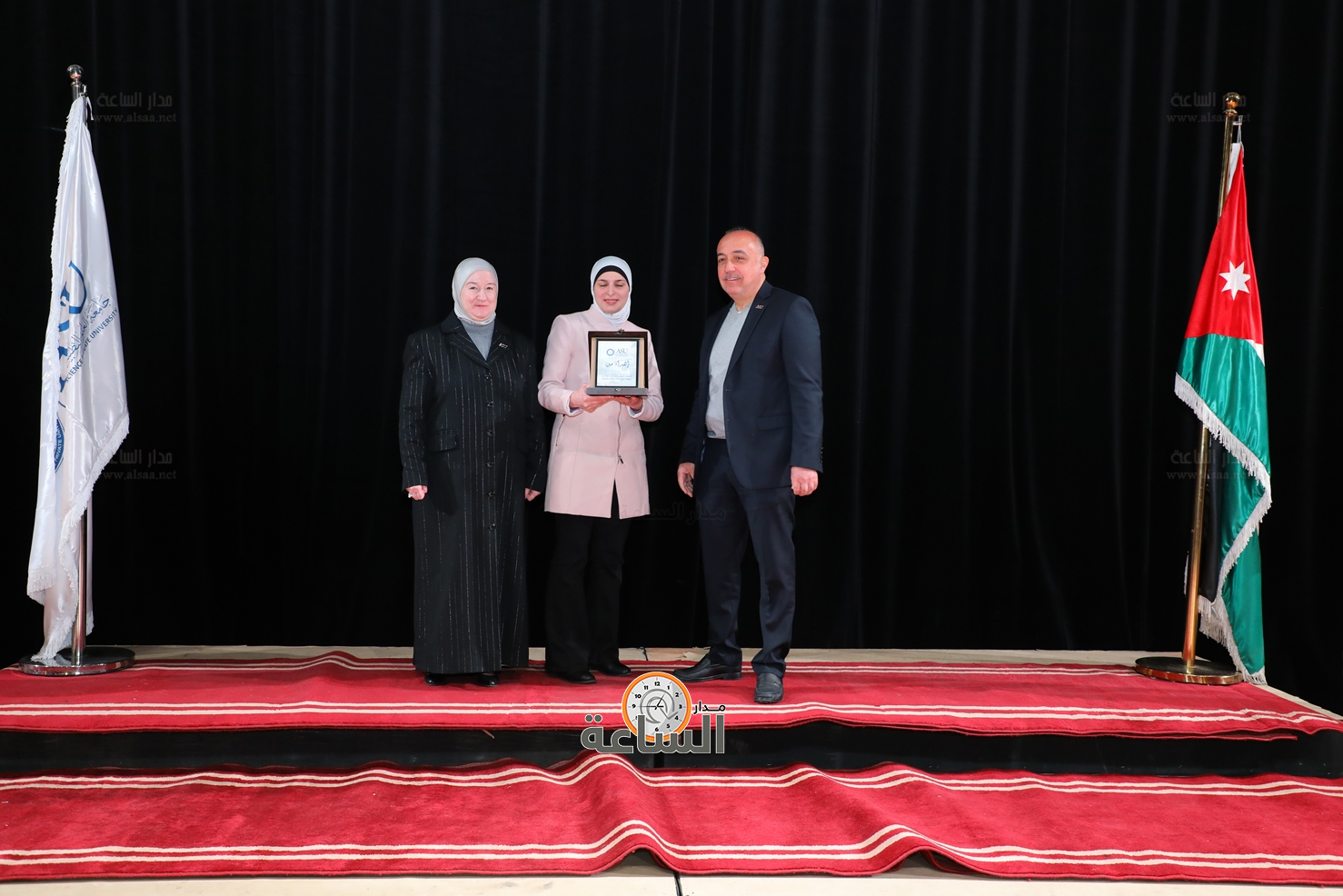 Madar Al-Saa Images 0.3481155929881601