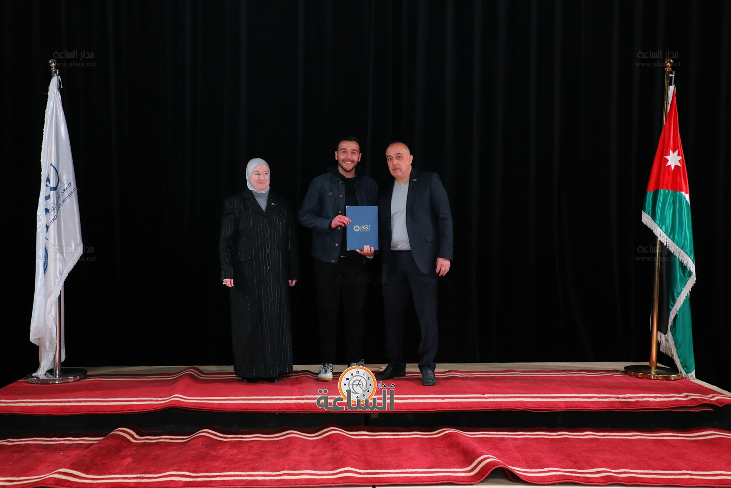 Madar Al-Saa Images 0.5768625649413495