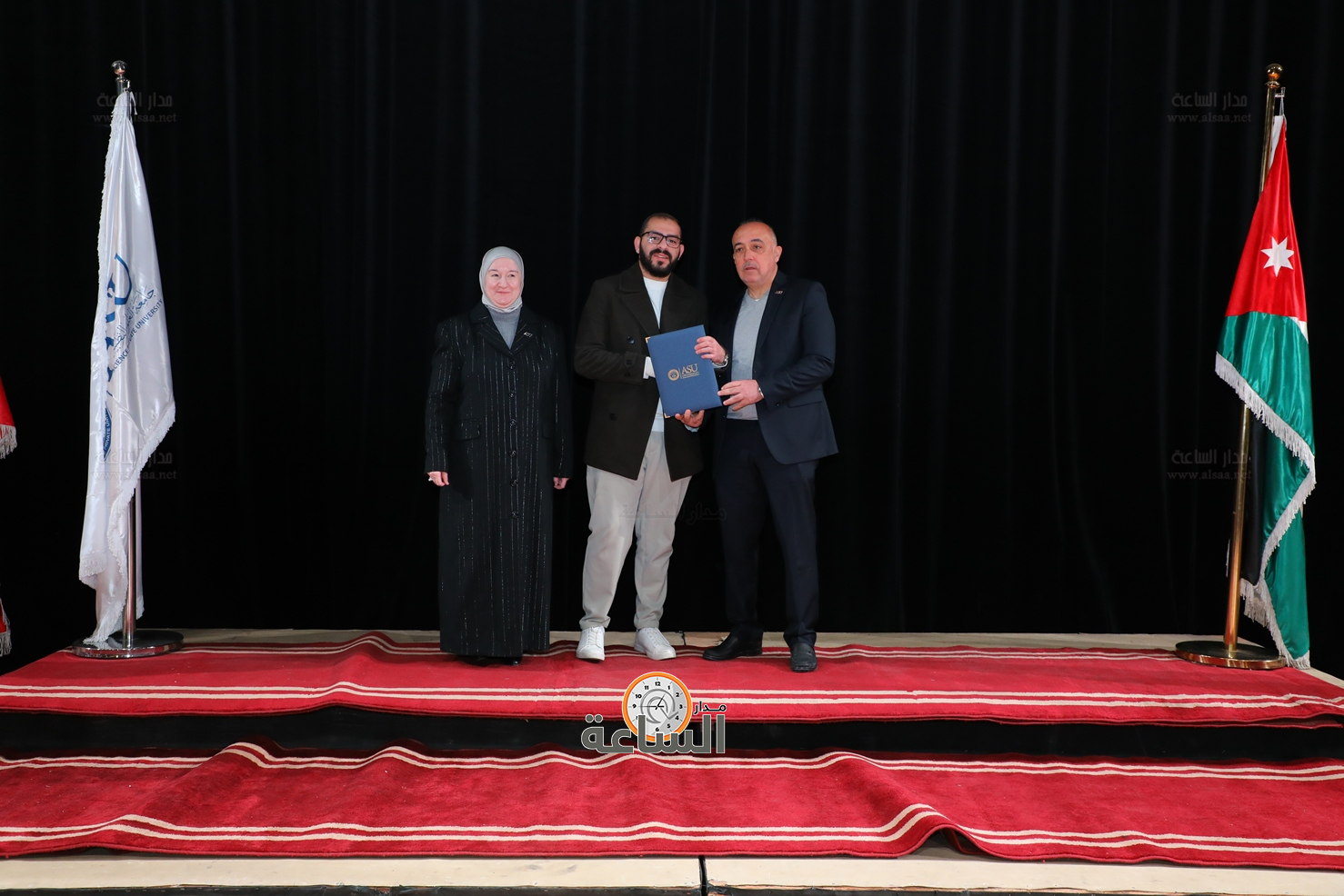 Madar Al-Saa Images 0.917530228702345