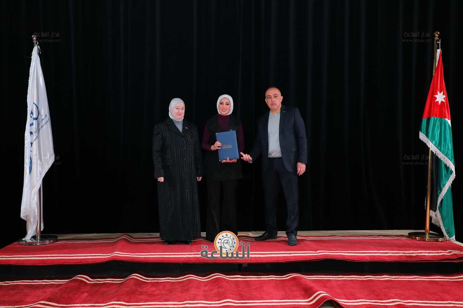 Madar Al-Saa Images 0.4391444935212869