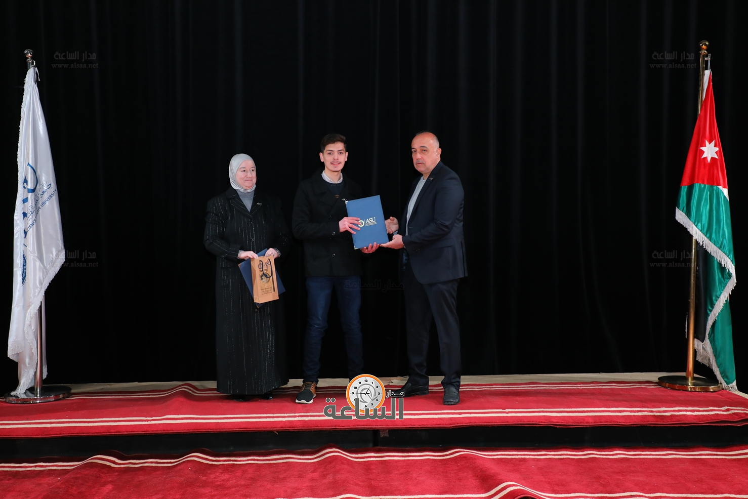 Madar Al-Saa Images 0.06653751894341875