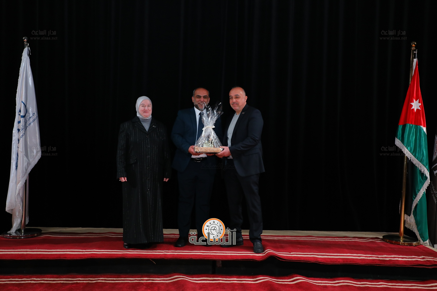 Madar Al-Saa Images 0.06400342889569277