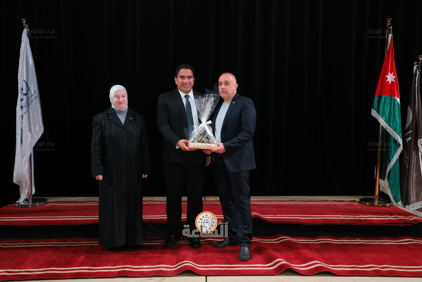 Madar Al-Saa Images 0.03686659084687971