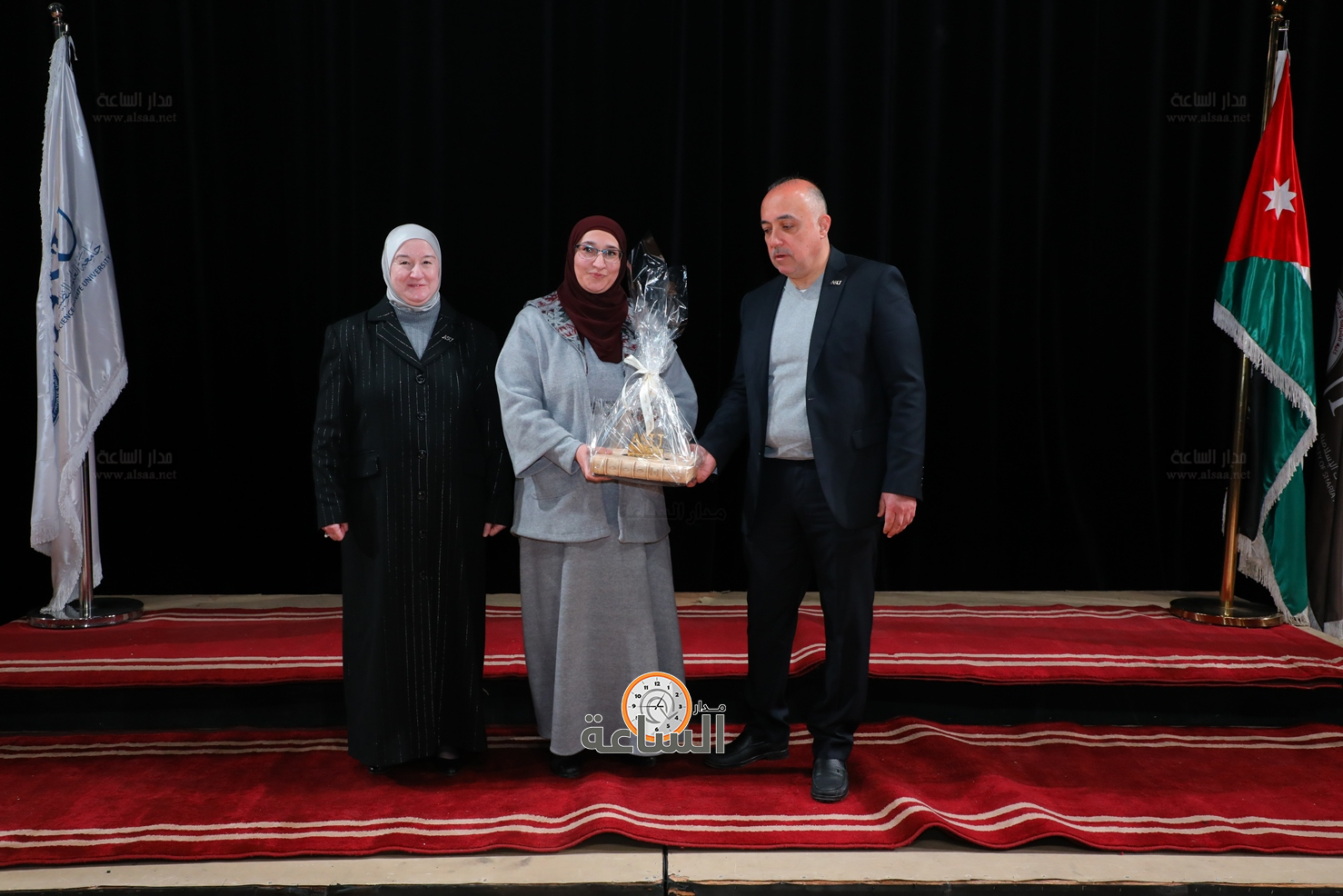 Madar Al-Saa Images 0.19358202530596857