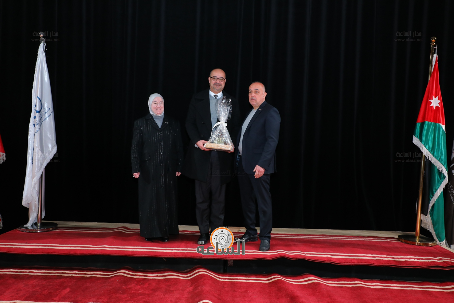 Madar Al-Saa Images 0.7693146041471308