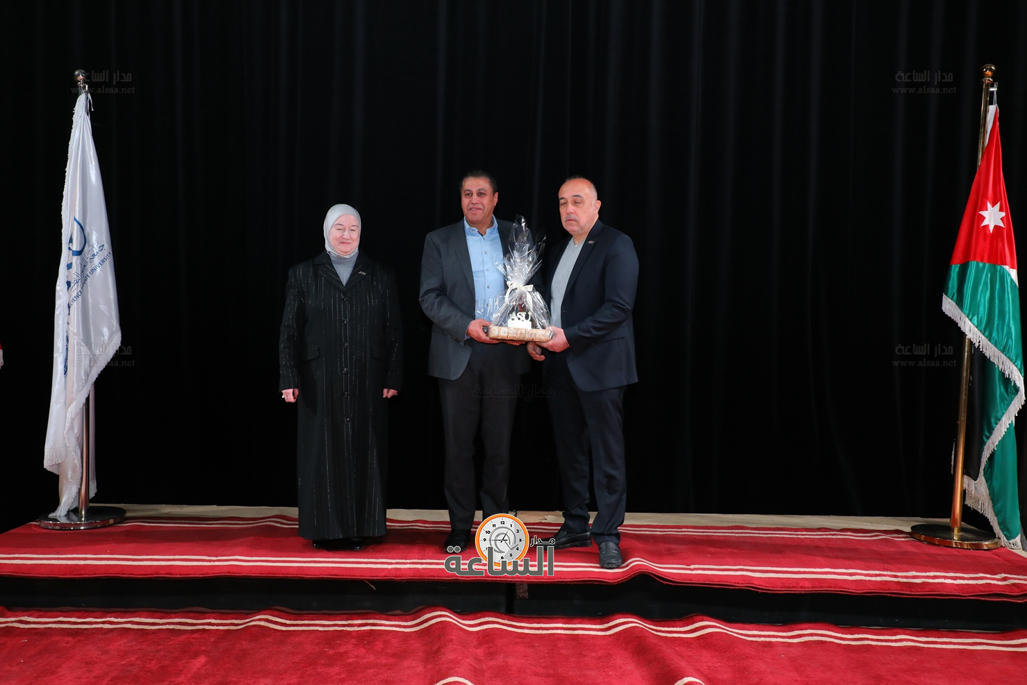 Madar Al-Saa Images 0.7348772005551616