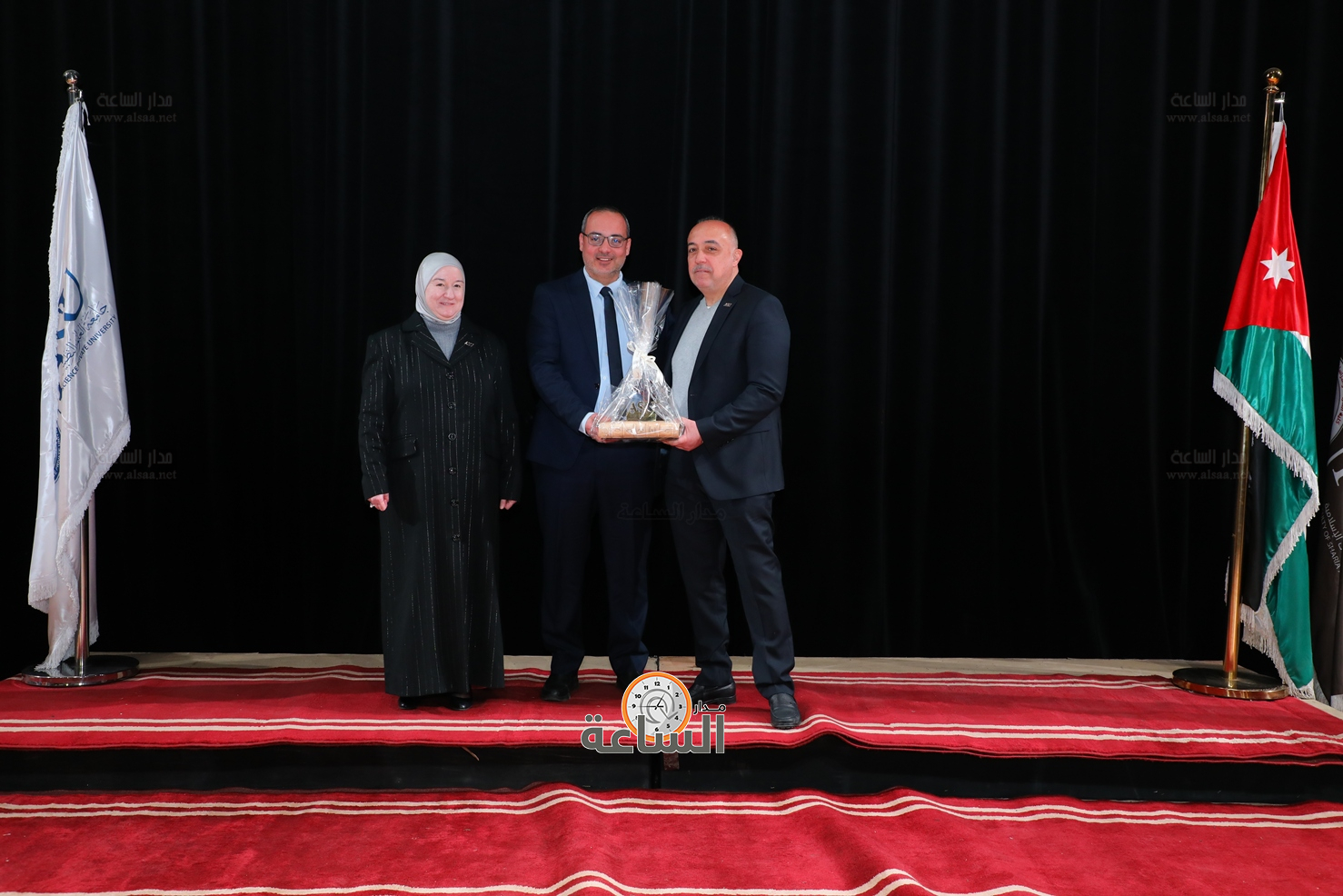 Madar Al-Saa Images 0.8000017177040484