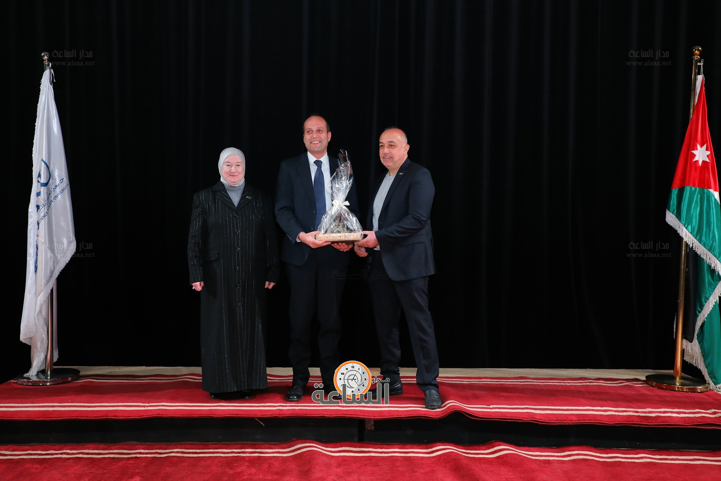 Madar Al-Saa Images 0.12836586535508832