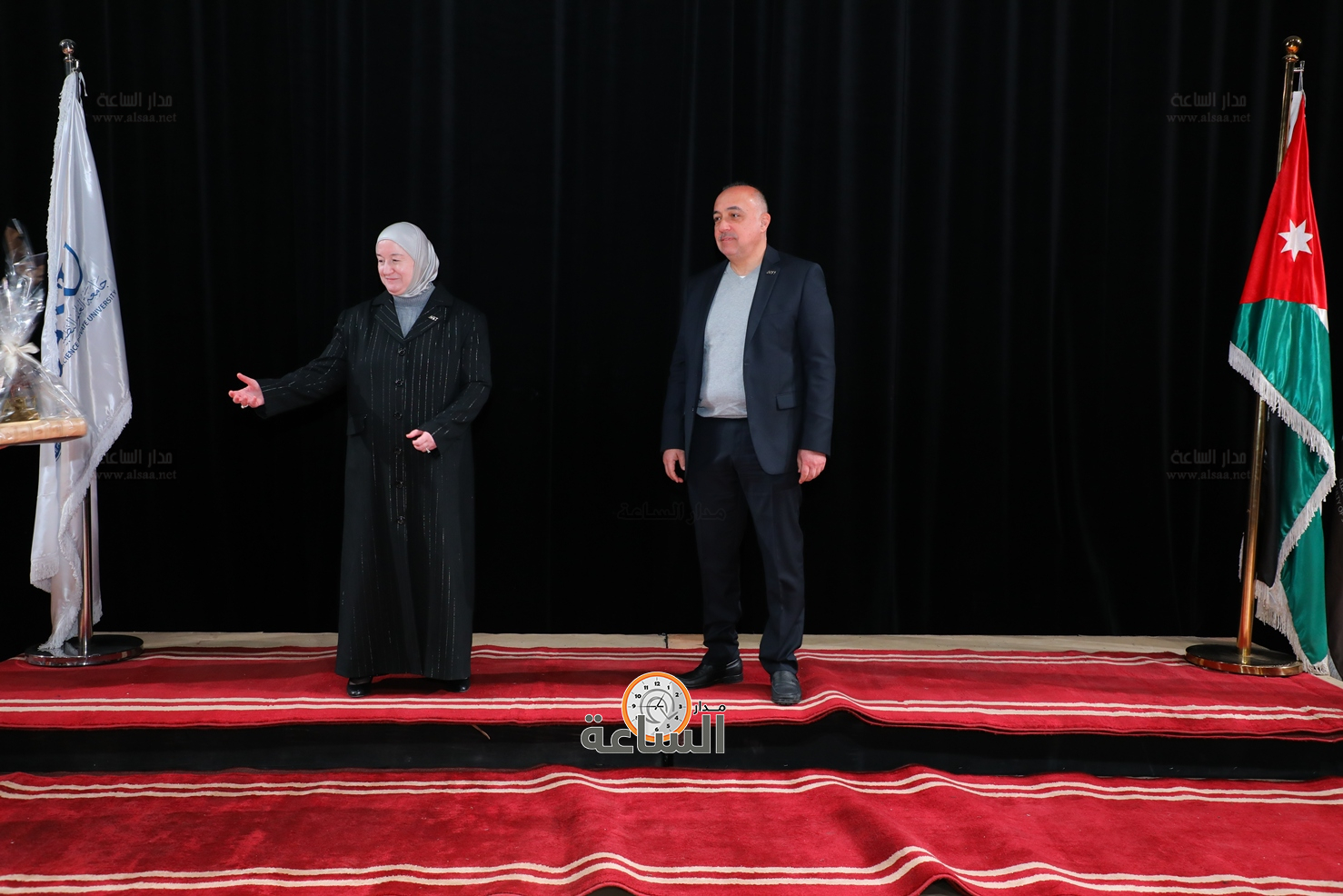 Madar Al-Saa Images 0.43367365514596834