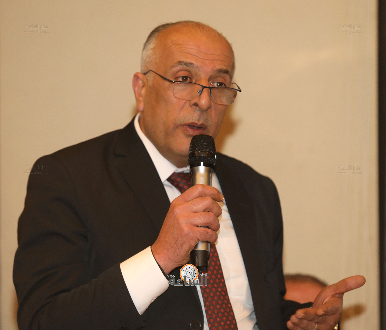 Madar Al-Saa Images 0.4725883069943775