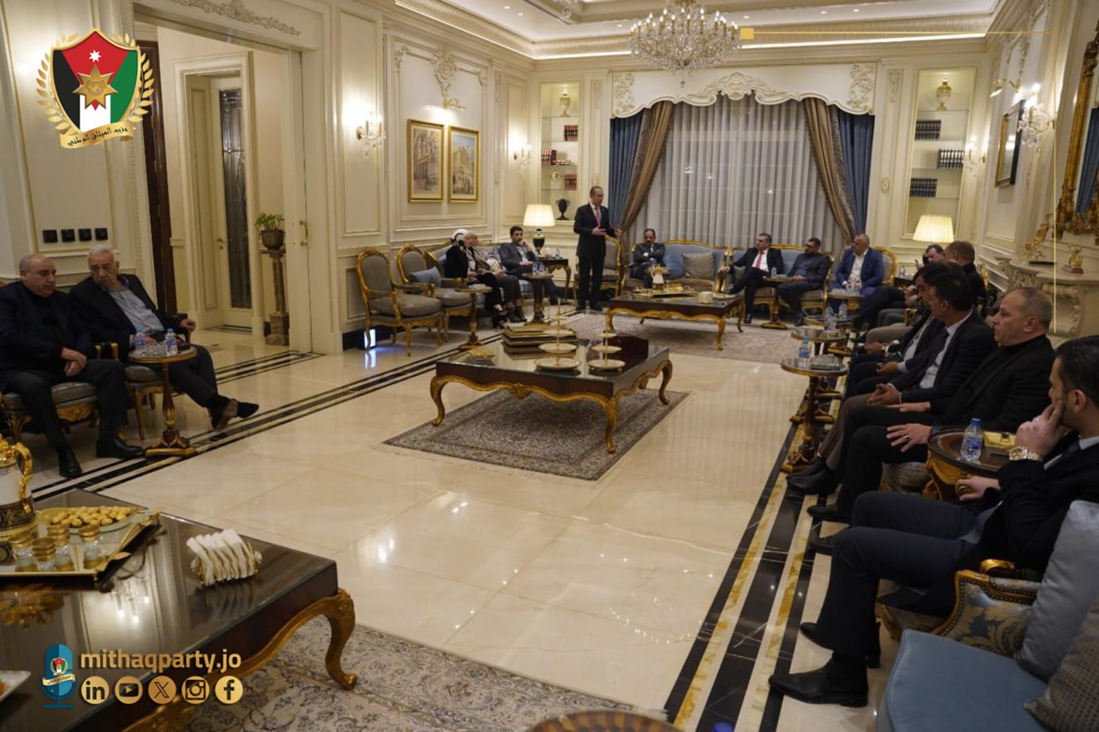 Madar Al-Saa Images 0.10776398893106487