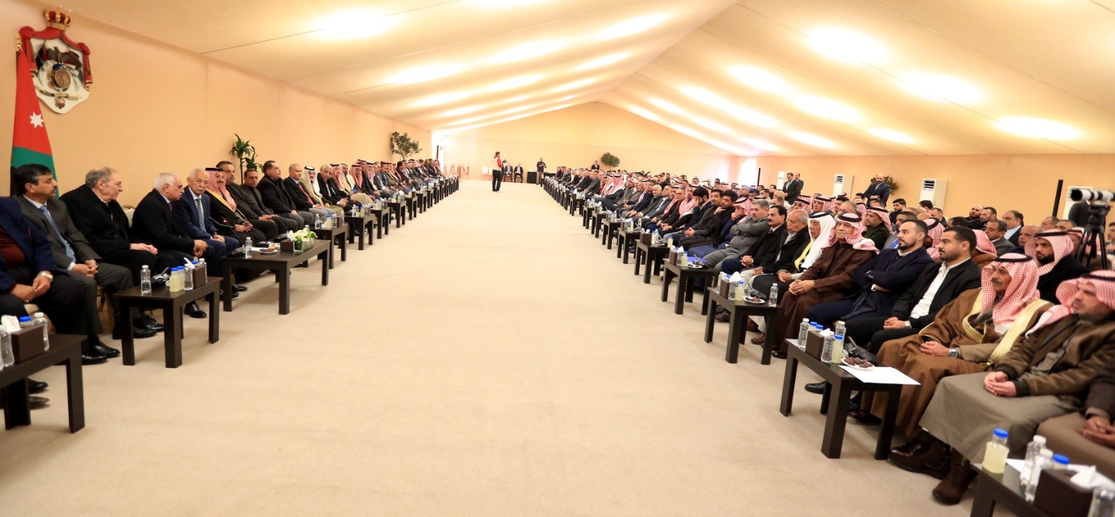 Madar Al-Saa Images 0.01751416107493764