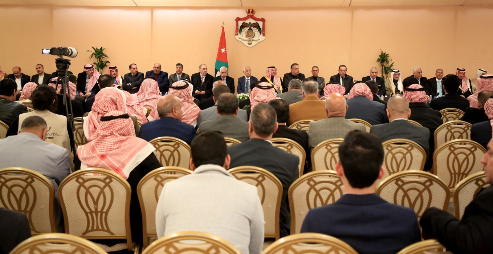 Madar Al-Saa Images 0.02965677558617119