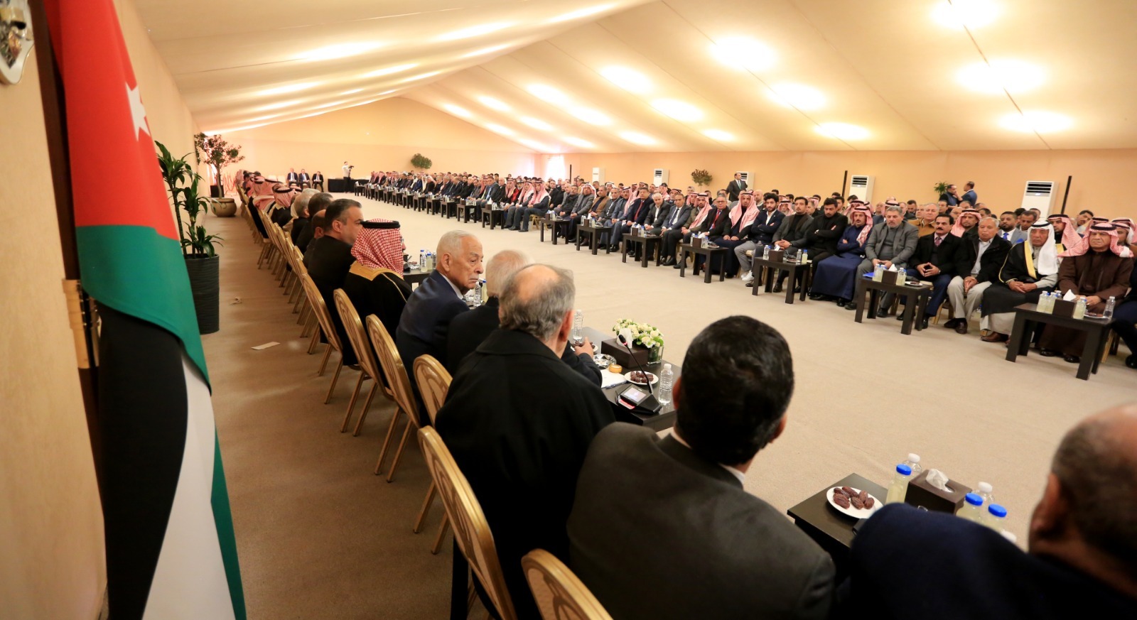 Madar Al-Saa Images 0.23736282446661994