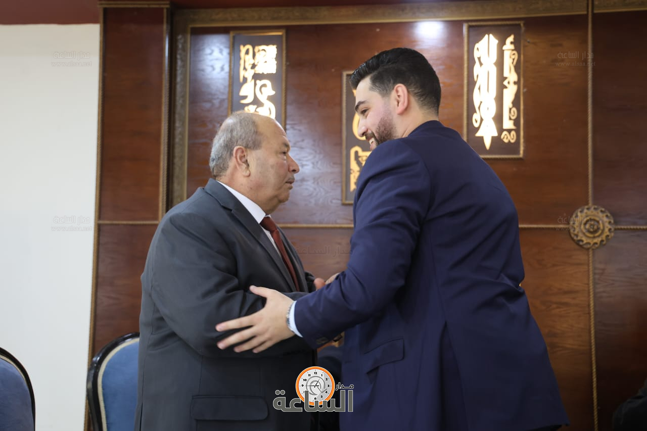 Madar Al-Saa Images 0.4586736796748814