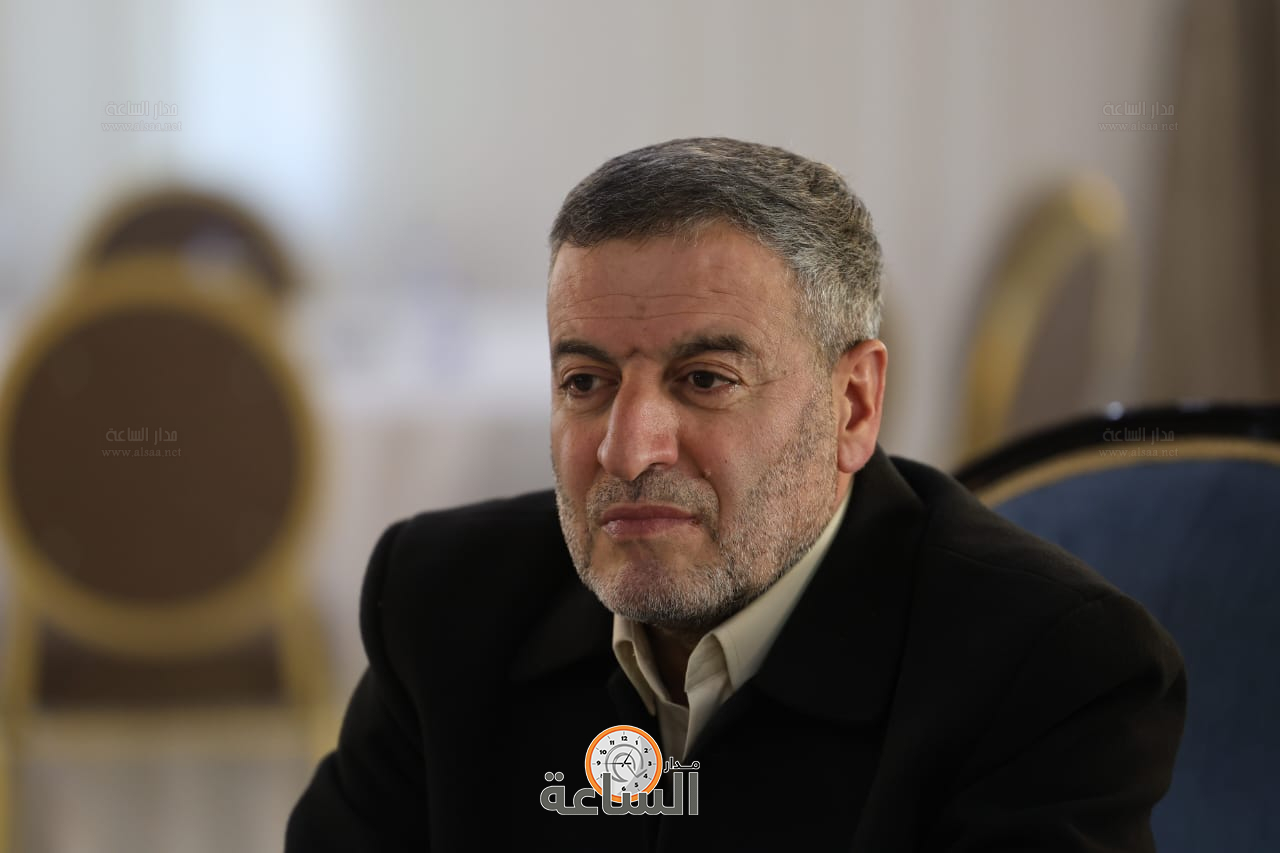 Madar Al-Saa Images 0.3926368332782795