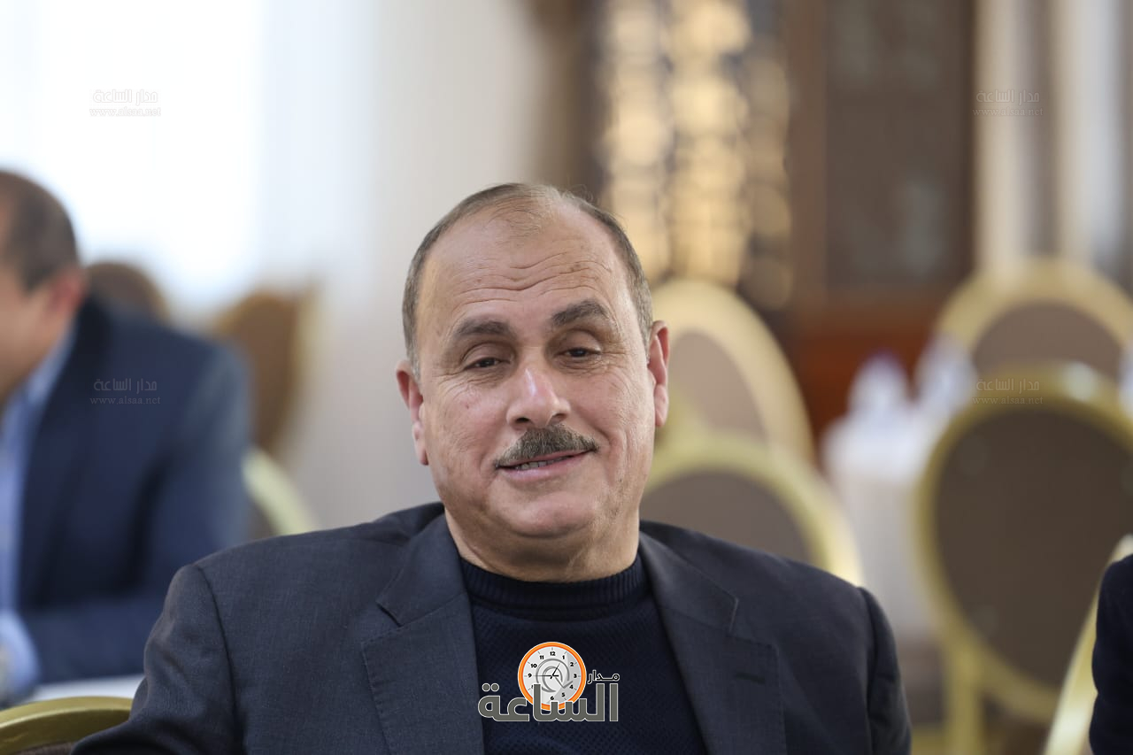 Madar Al-Saa Images 0.8147601443068162