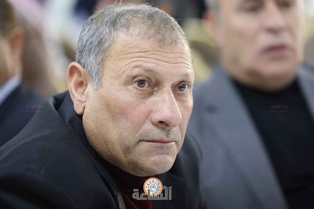 Madar Al-Saa Images 0.41903766111462093