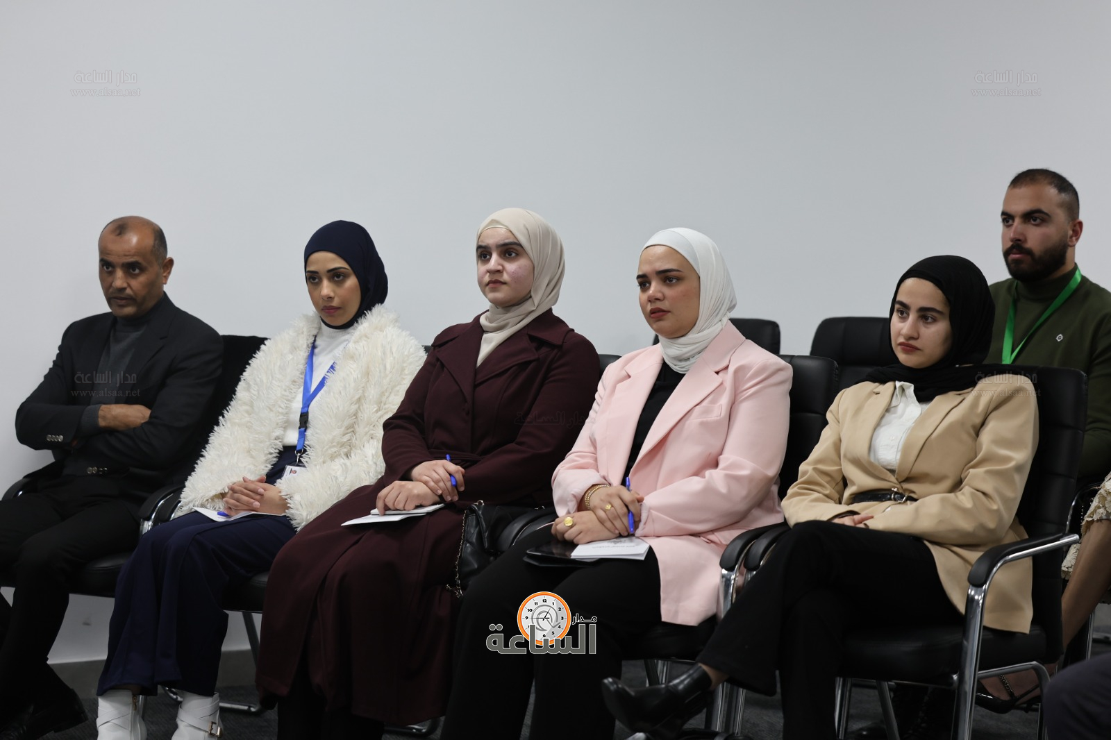 Madar Al-Saa Images 0.8943841112302029