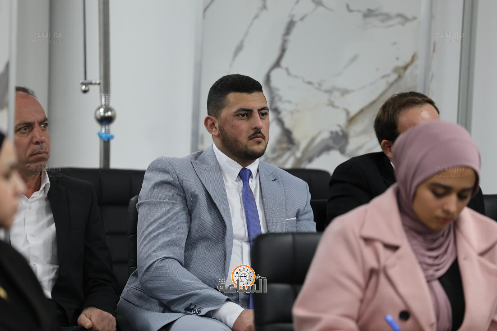 Madar Al-Saa Images 0.25507489712428955