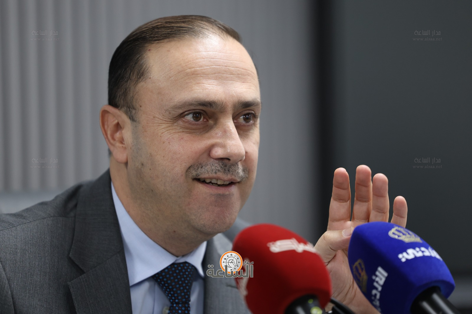 Madar Al-Saa Images 0.021217775300367725