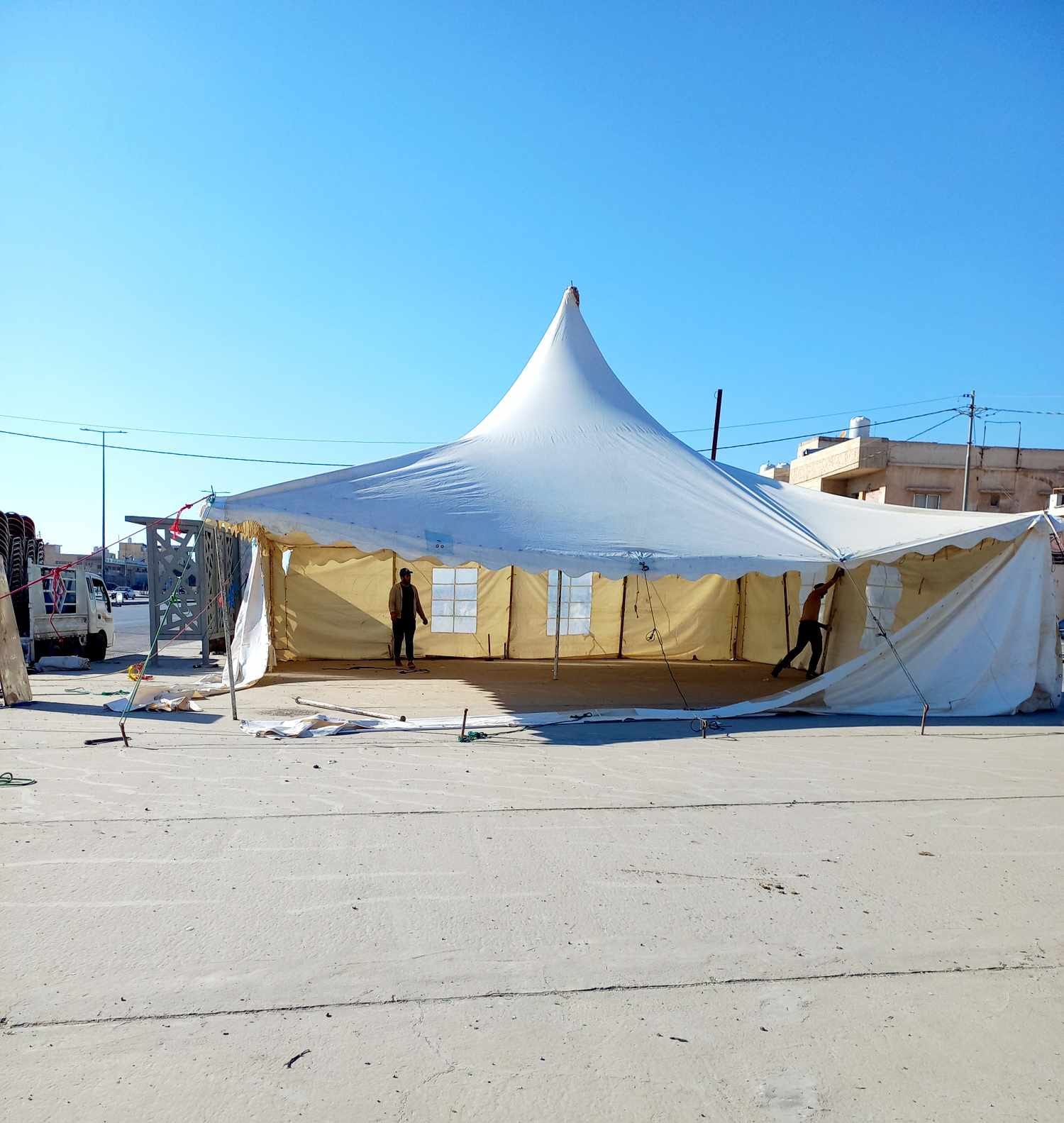 Madar Al-Saa Images 0.34632381737209106