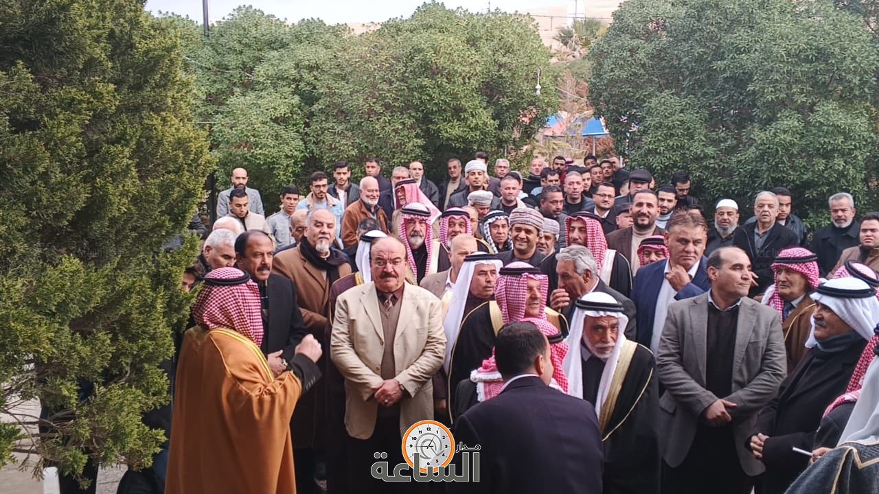 Madar Al-Saa Images 0.5579154401139199