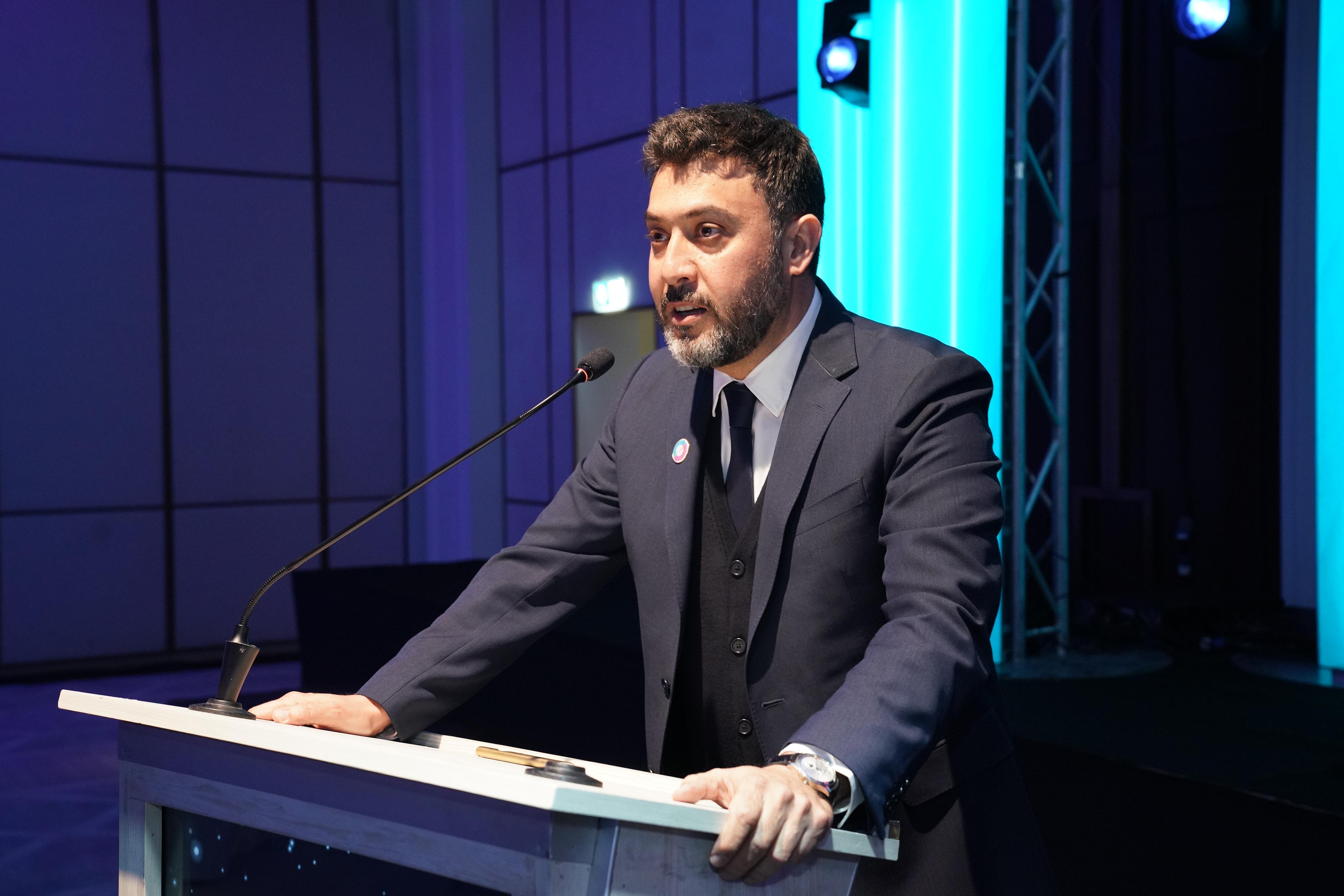 Madar Al-Saa Images 0.6895753246876344