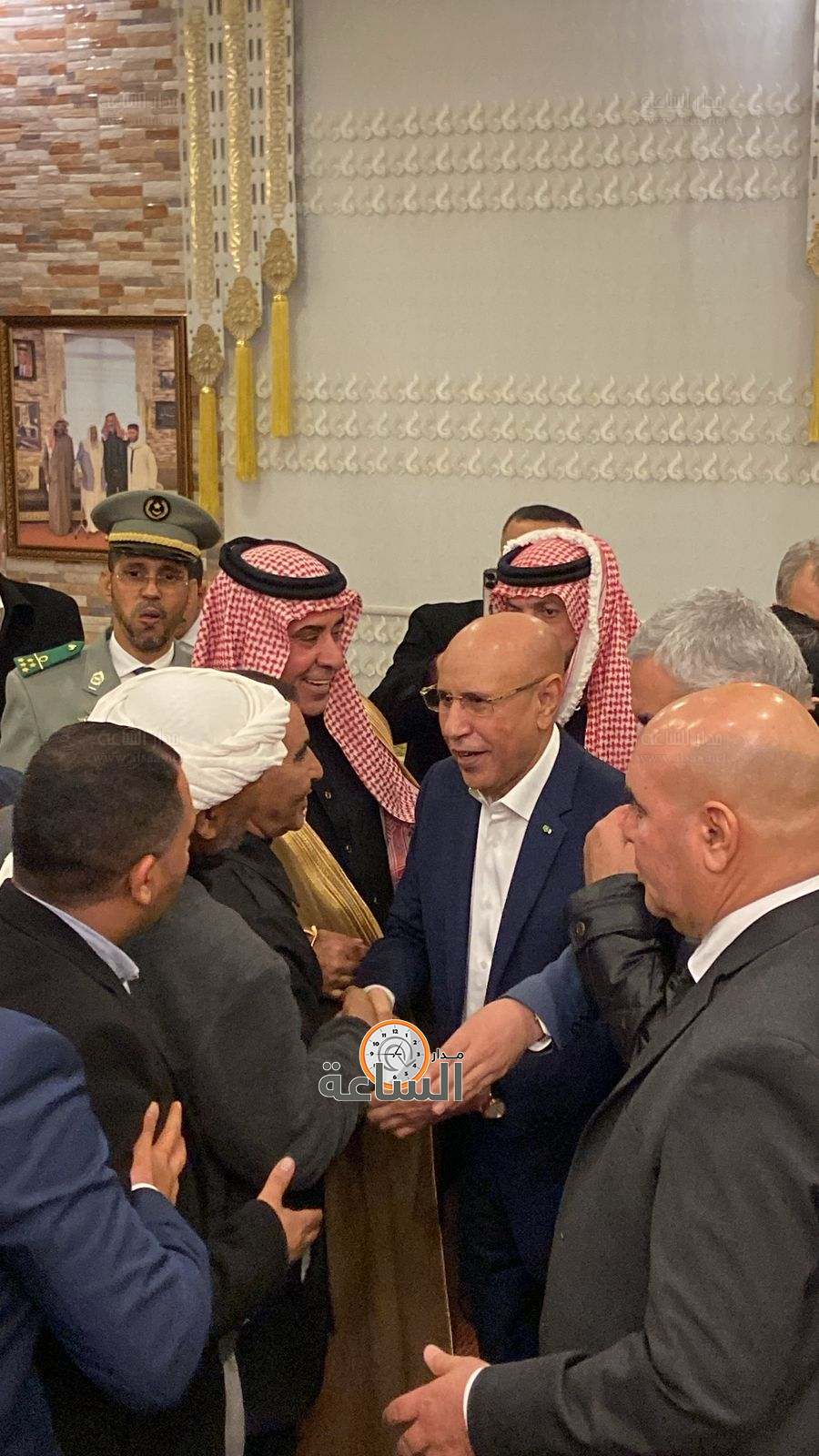 Madar Al-Saa Images 0.4303375868884316