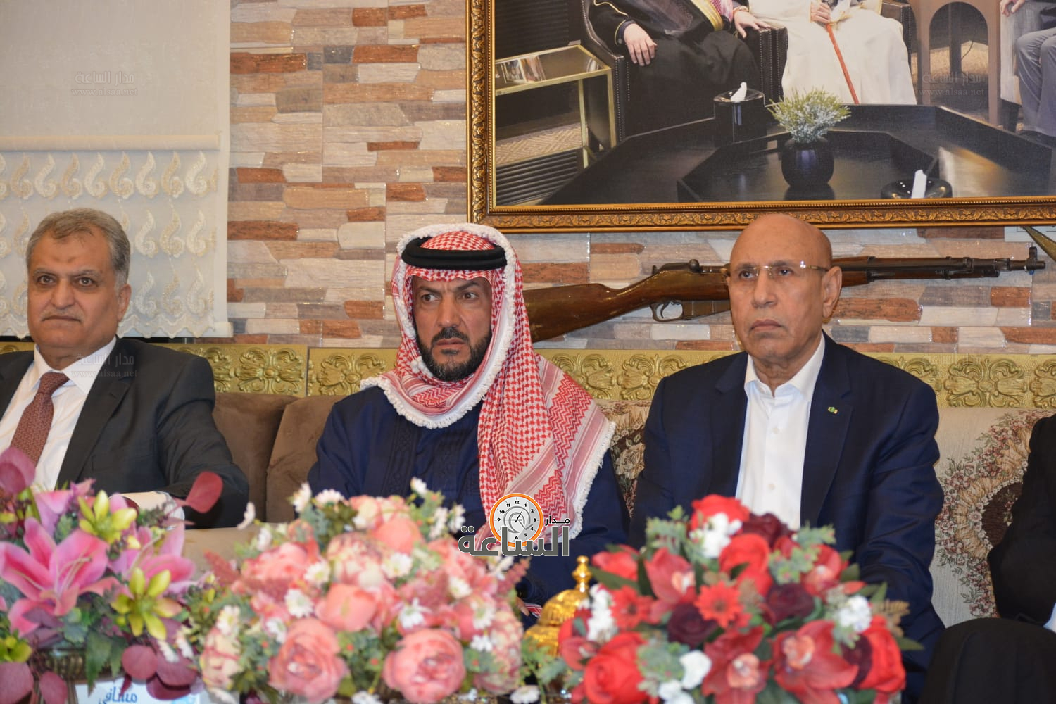 Madar Al-Saa Images 0.3235044635979969