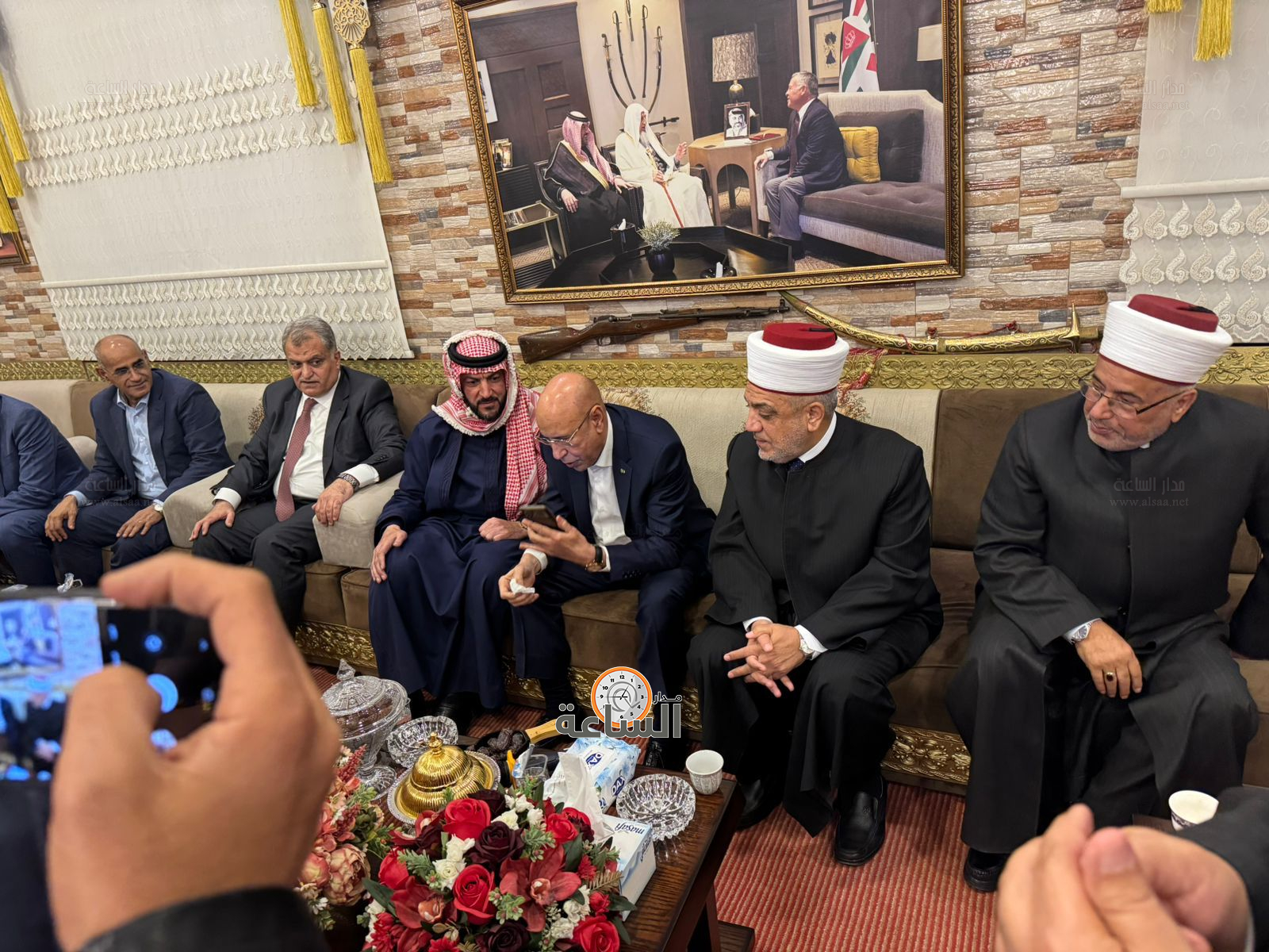 Madar Al-Saa Images 0.14810542934691928