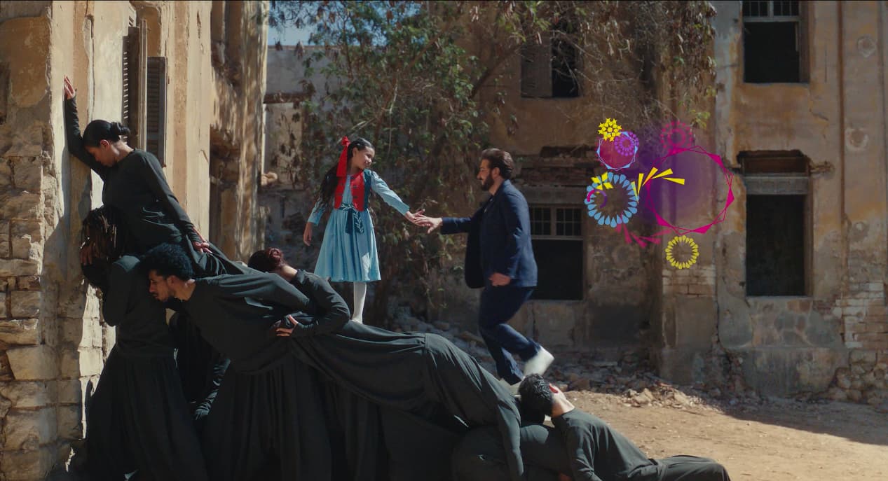 Madar Al-Saa Images 0.3665900735950083