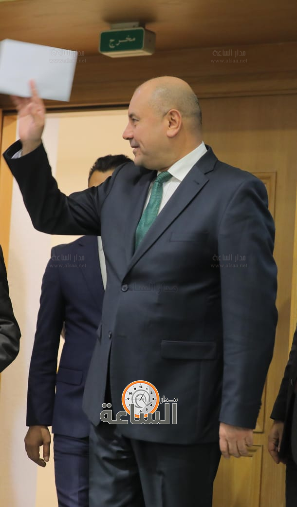 Madar Al-Saa Images 0.5188713673539718