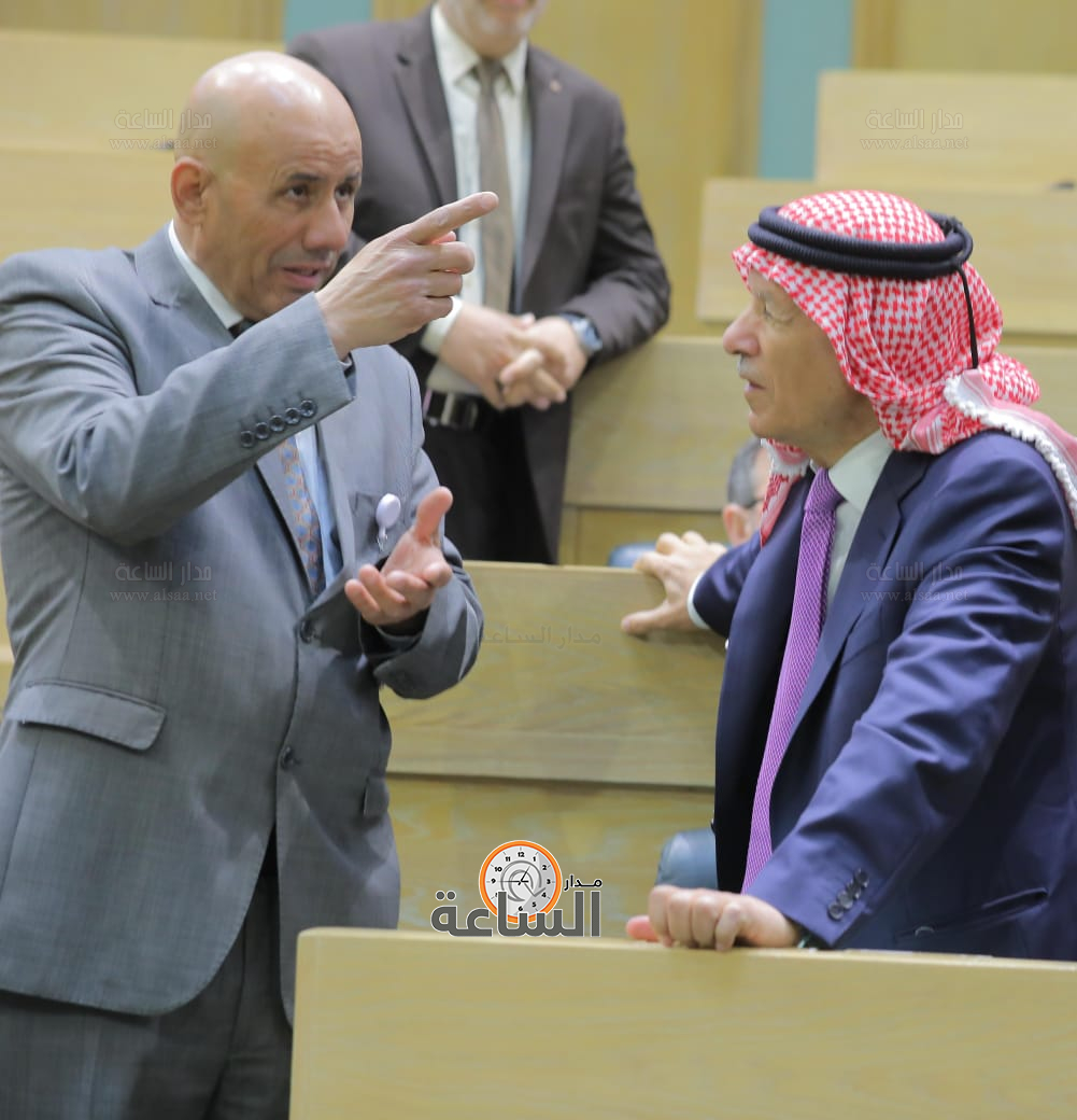 Madar Al-Saa Images 0.5294675351183349