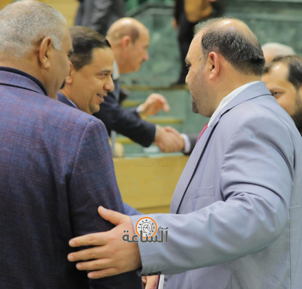 Madar Al-Saa Images 0.10583378008834732