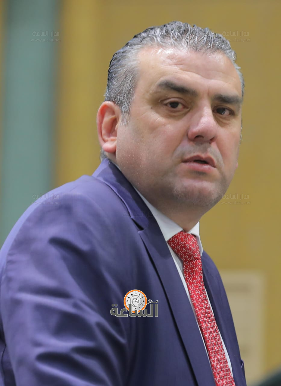 Madar Al-Saa Images 0.5936764010946052