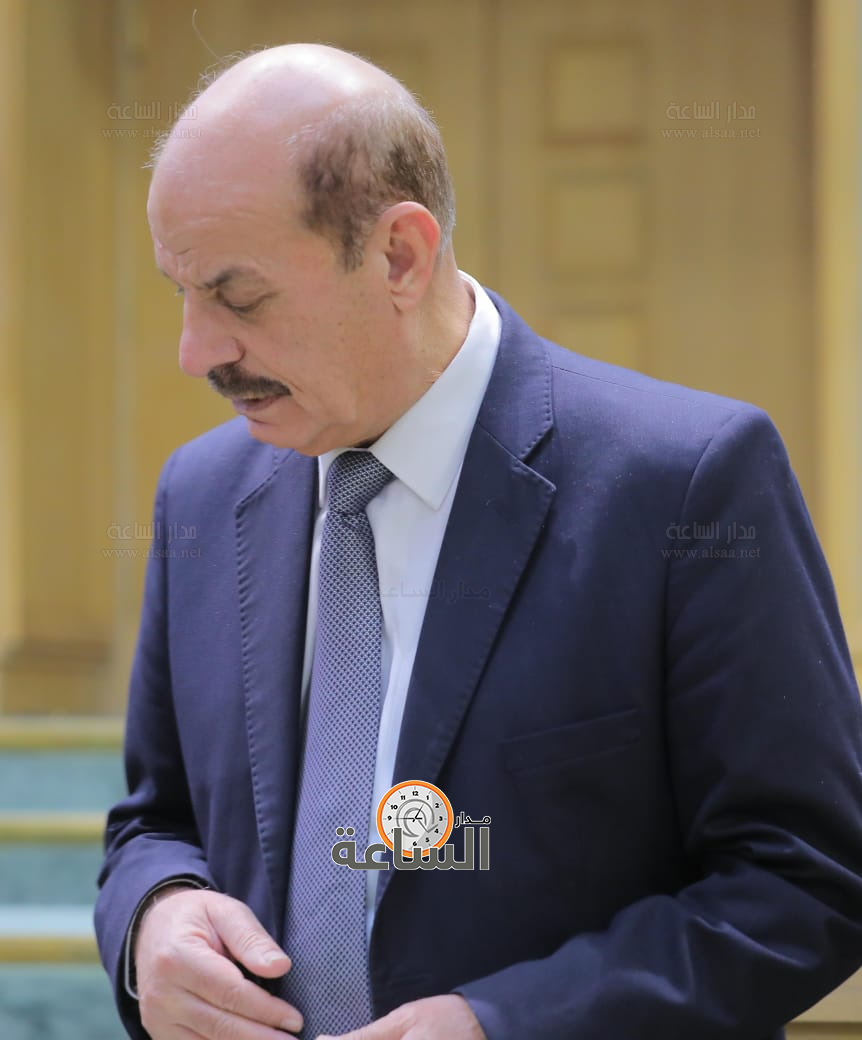 Madar Al-Saa Images 0.3620799617195529