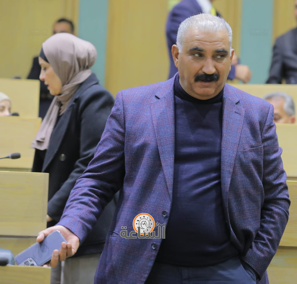 Madar Al-Saa Images 0.18623545290224675