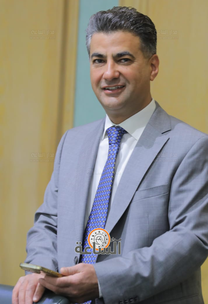 Madar Al-Saa Images 0.9602065835348239