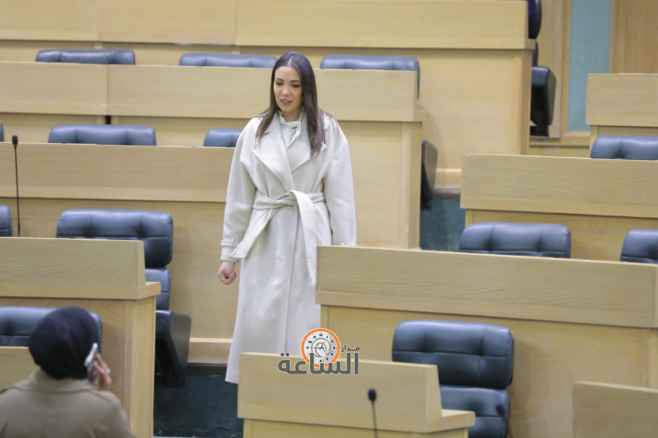 Madar Al-Saa Images 0.4100685800546844