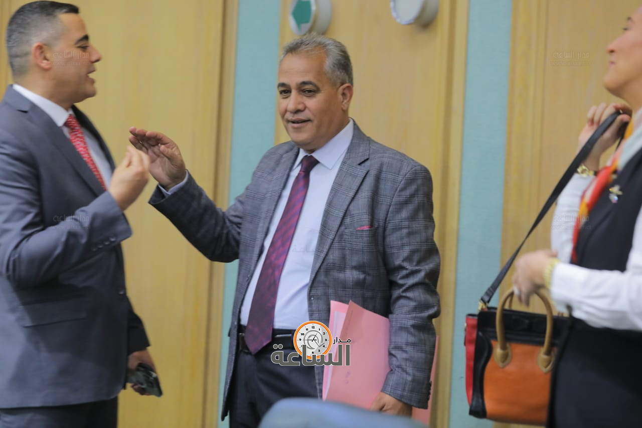 Madar Al-Saa Images 0.9559377299768006